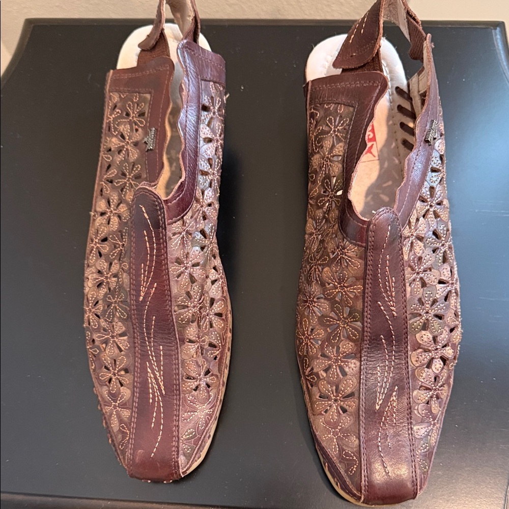 PIKOLINOS Brown Leather Women's Loafers